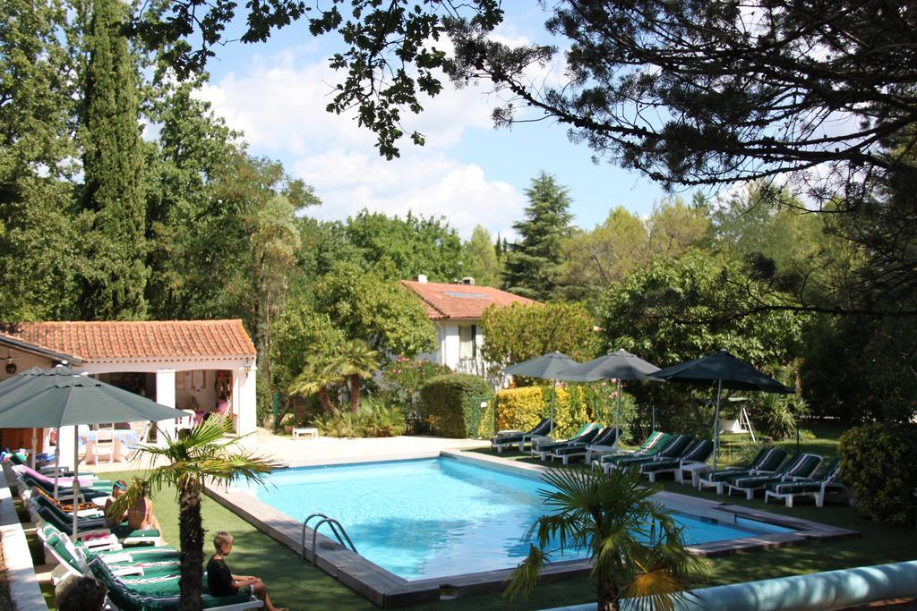 Residence Miro, Gites Avec Piscine Chauffee Et Tennis Les Arcs-sur-Argens ภายนอก รูปภาพ