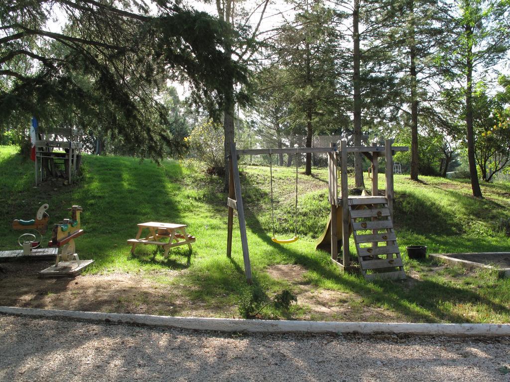 Residence Miro, Gites Avec Piscine Chauffee Et Tennis Les Arcs-sur-Argens ภายนอก รูปภาพ