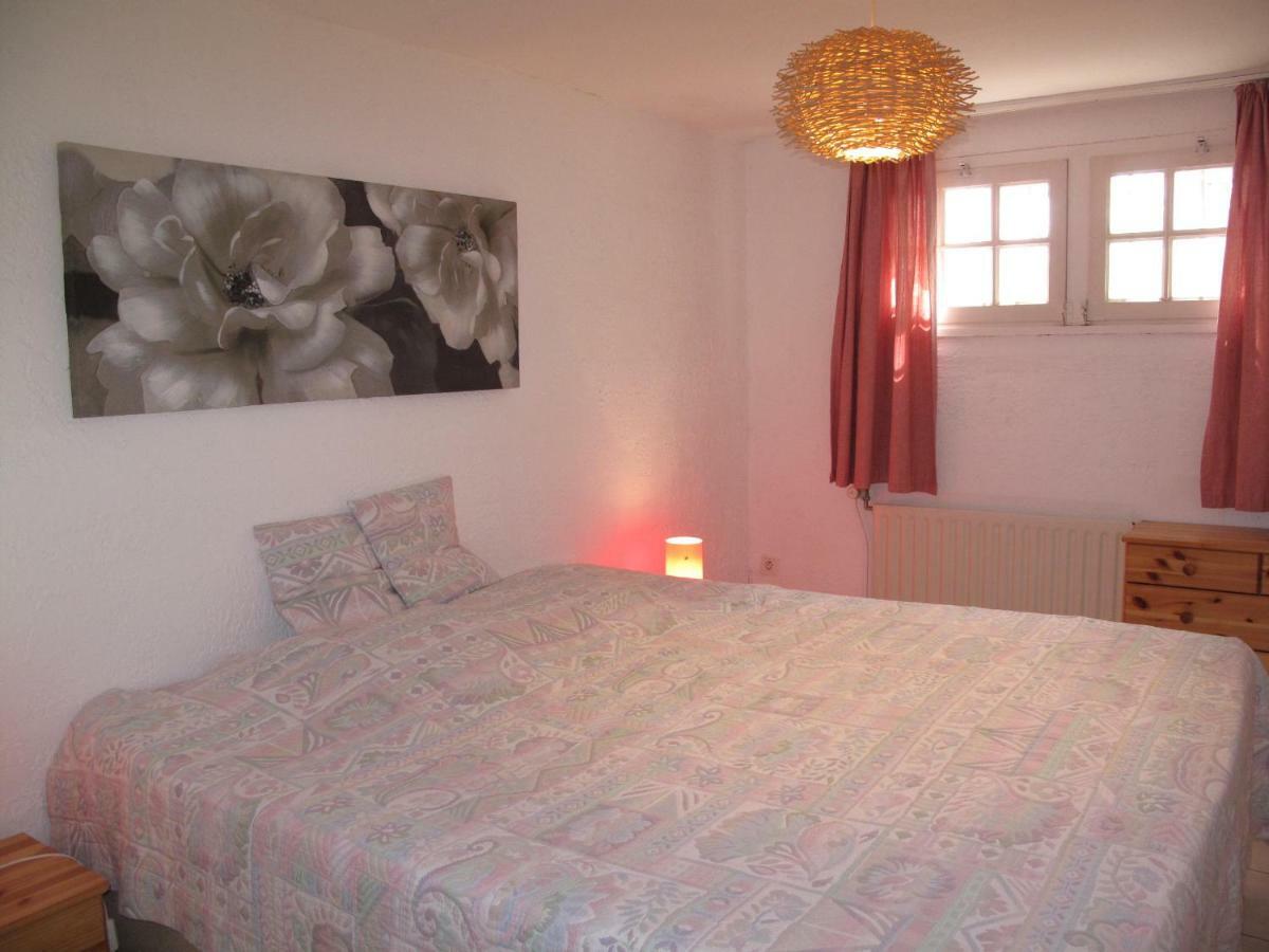 Residence Miro, Gites Avec Piscine Chauffee Et Tennis Les Arcs-sur-Argens ภายนอก รูปภาพ